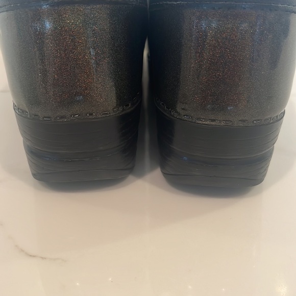 DANSKO Women’s Professional Clogs - Picture 3 of 8